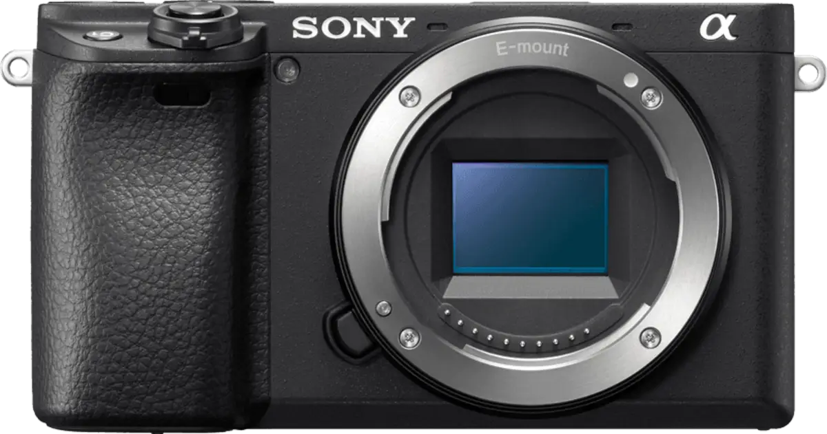 Câmera Sony Alpha A6400 24.2MP com Lente E 18-135mm OSS - foto 1